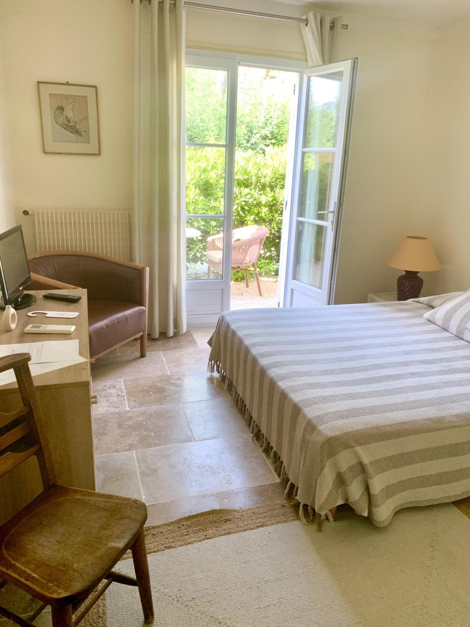 Hotel La Boulangerie Grimaud Rum bild