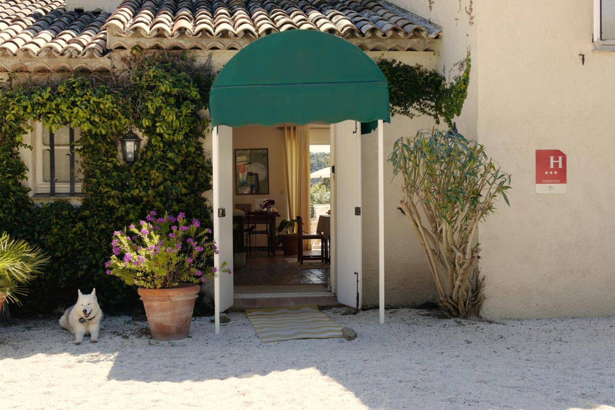 Hotel La Boulangerie Grimaud Exteriör bild