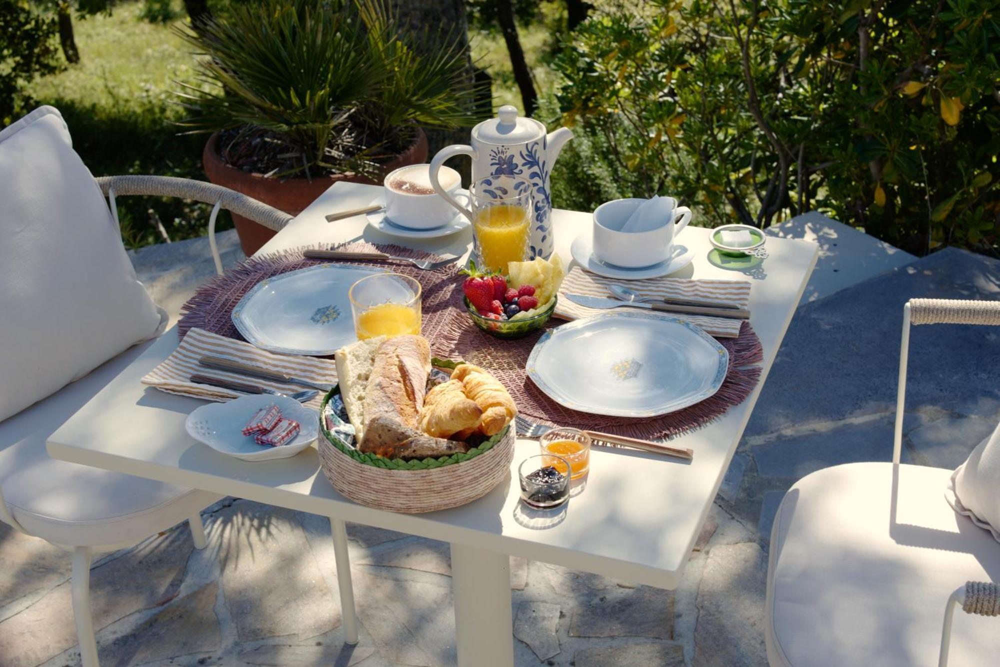 Hotel La Boulangerie Grimaud Exteriör bild